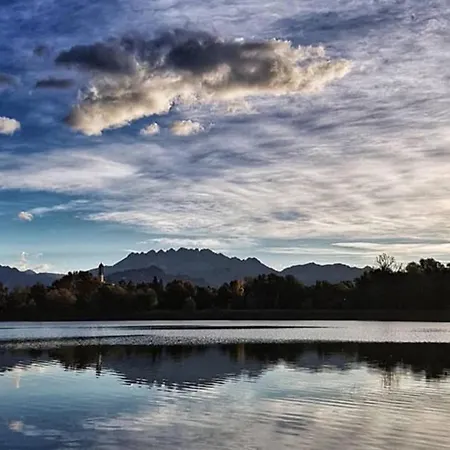 Il Portico Del Conte