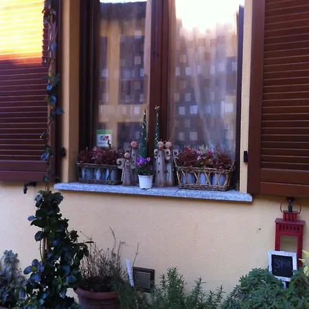 Couette-café Il Portico Del Conte Bosisio Parini