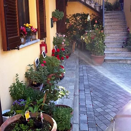 Il Portico Del Conte 3* Bosisio Parini
