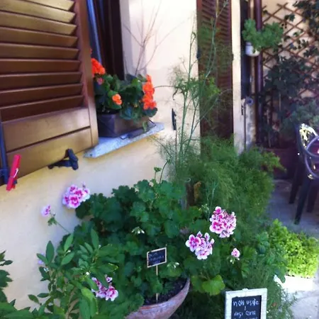 Il Portico Del Conte Bed & Breakfast Bosisio Parini