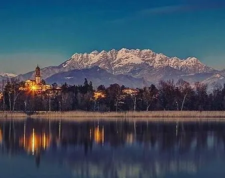 Il Portico Del Conte 3* Bosisio Parini